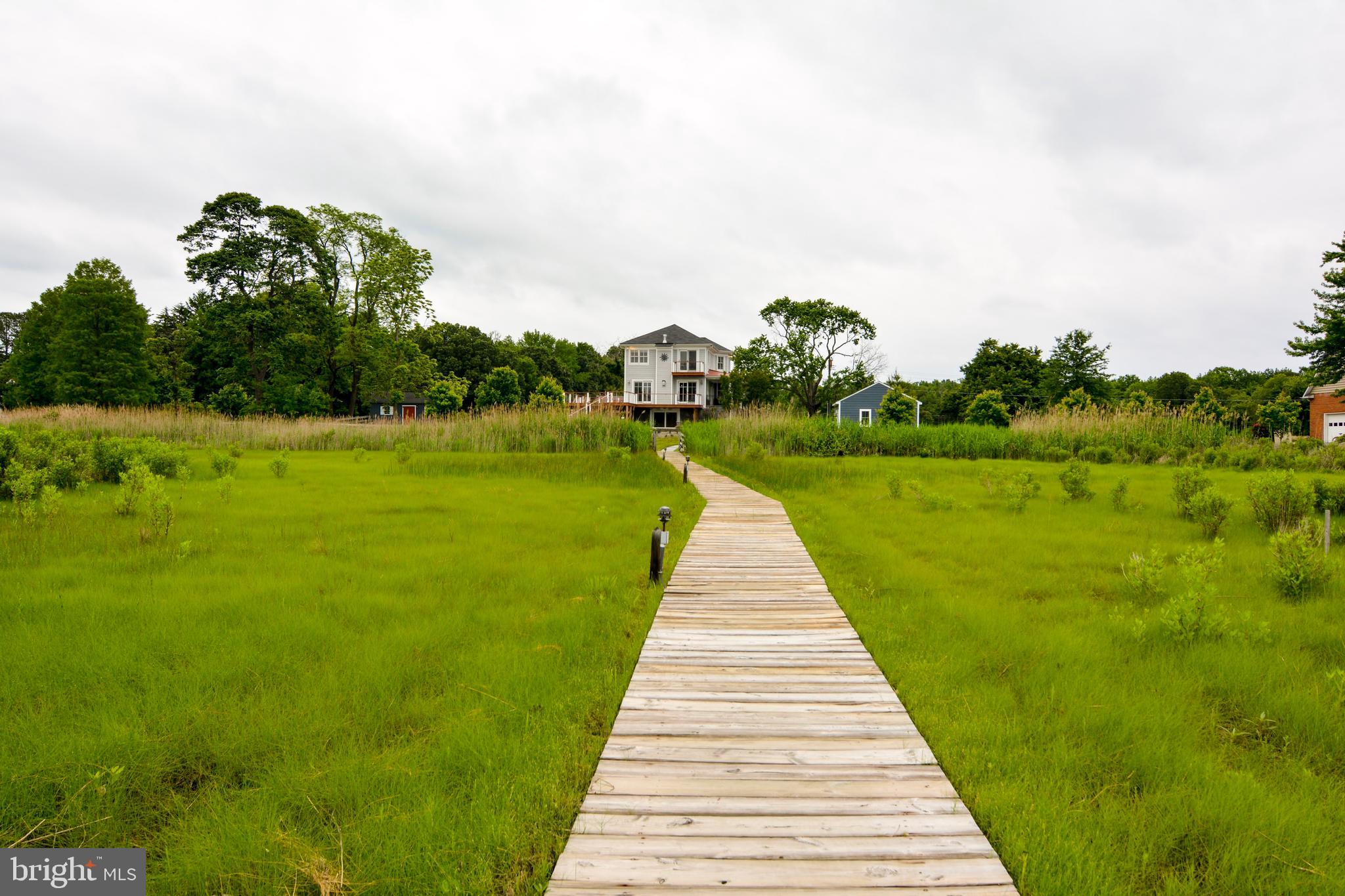 DEALE - Residential