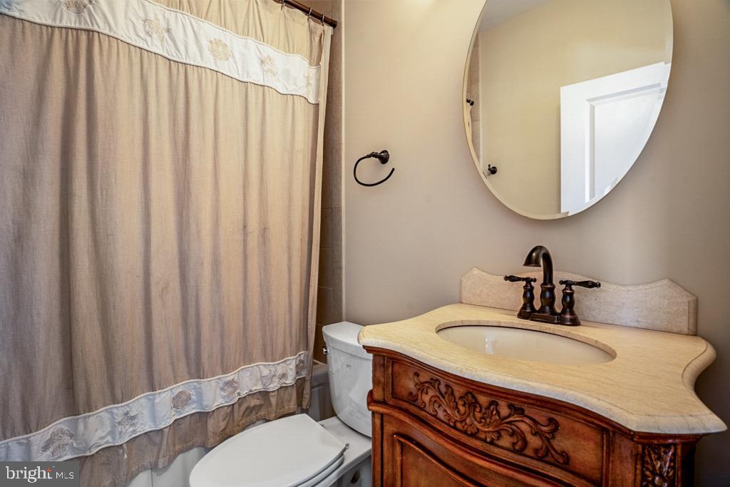 DEALE - Residential