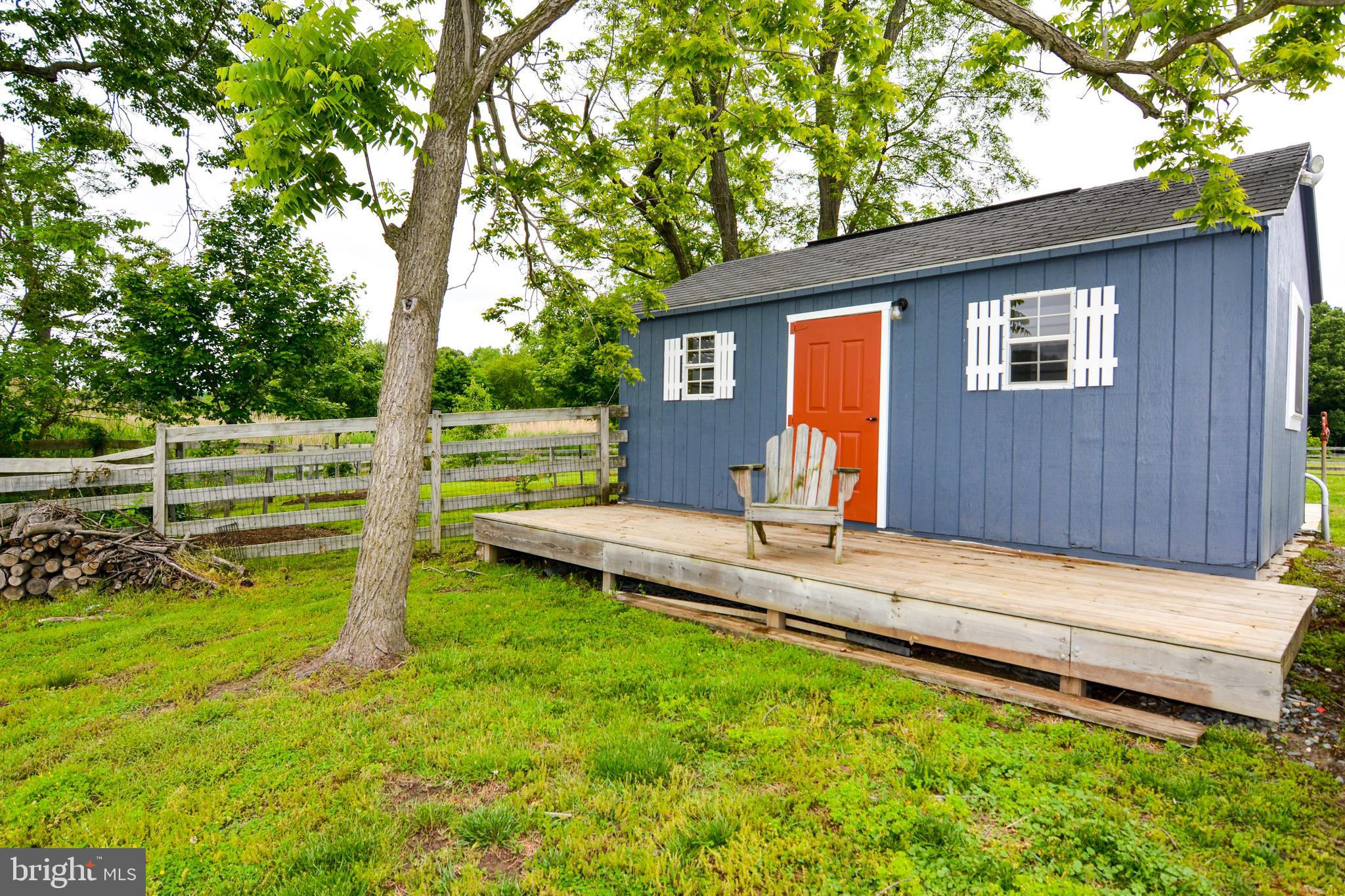 DEALE - Residential