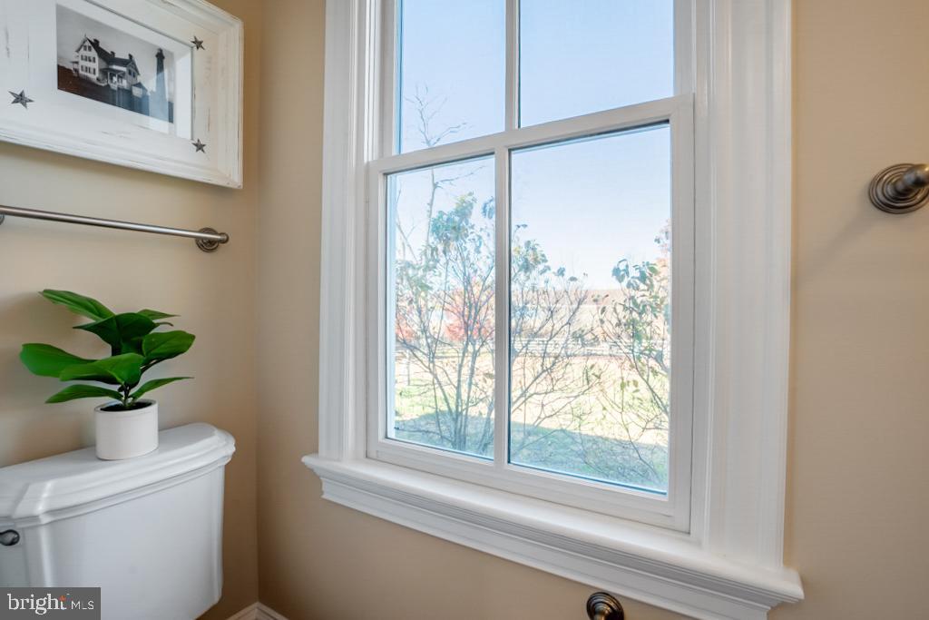 DEALE - Residential