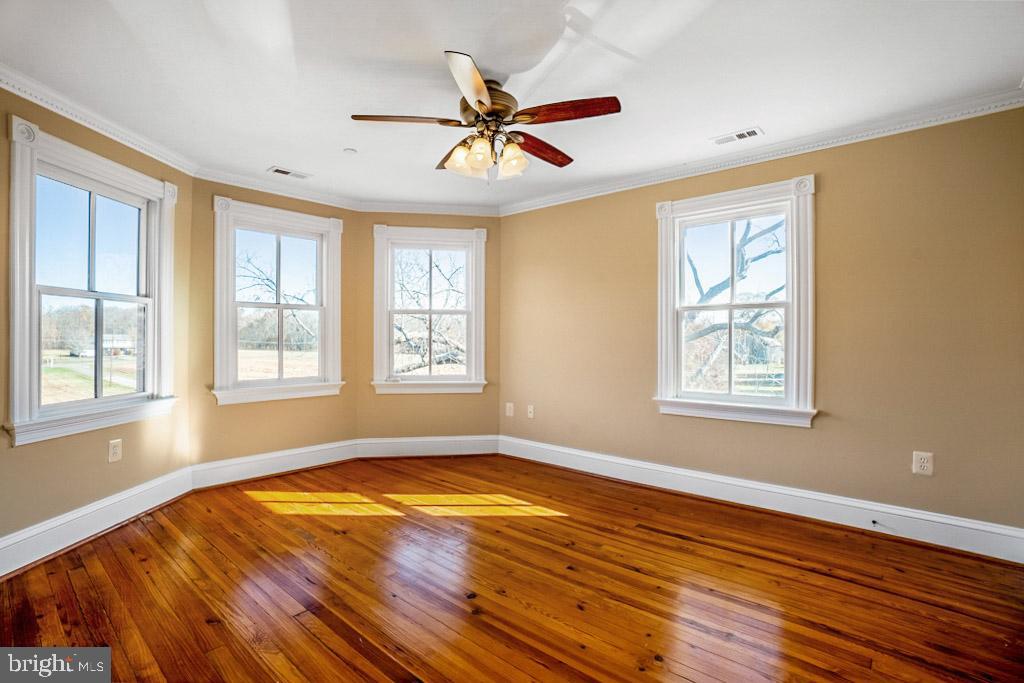 DEALE - Residential