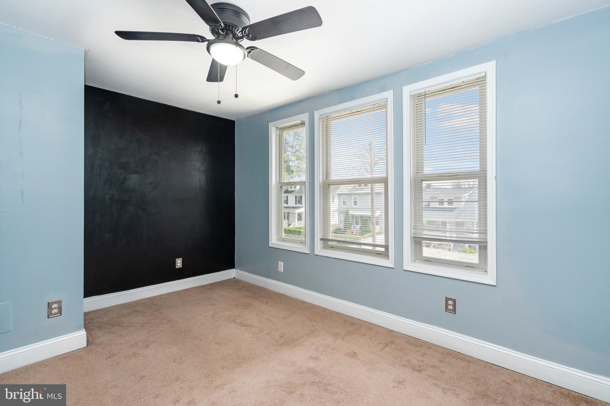 HOWARD PARK - Residential