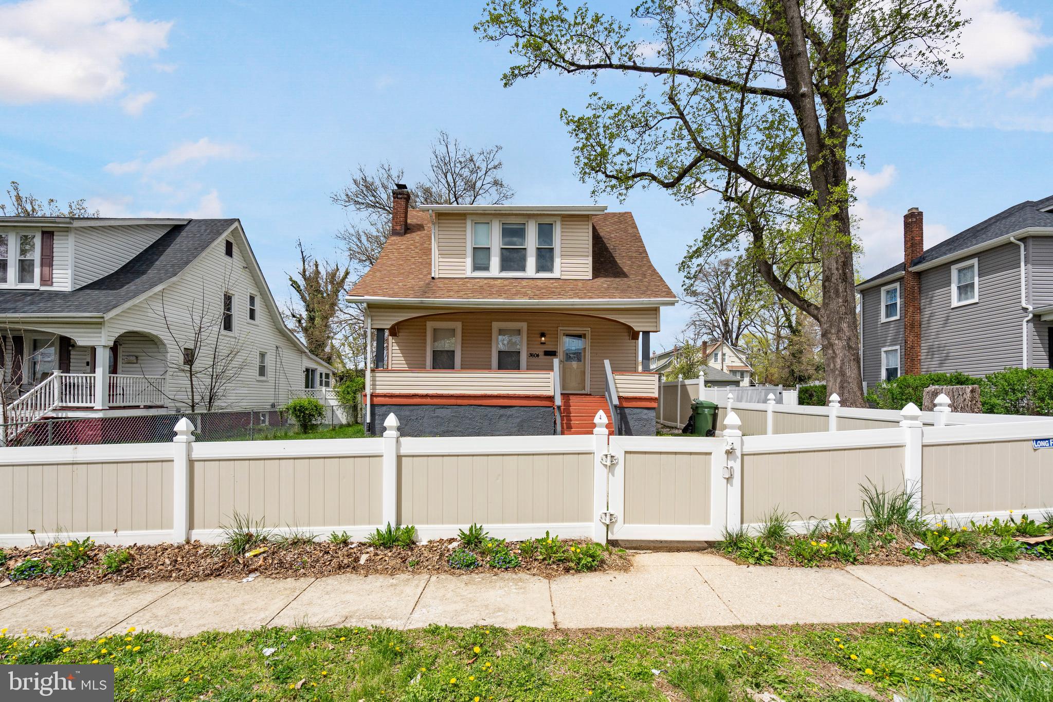 HOWARD PARK - Residential