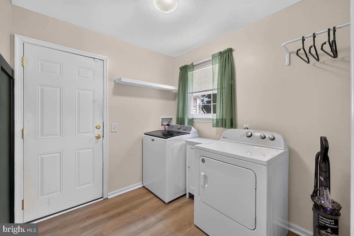 SCARBOROUGH MANOR - Residential