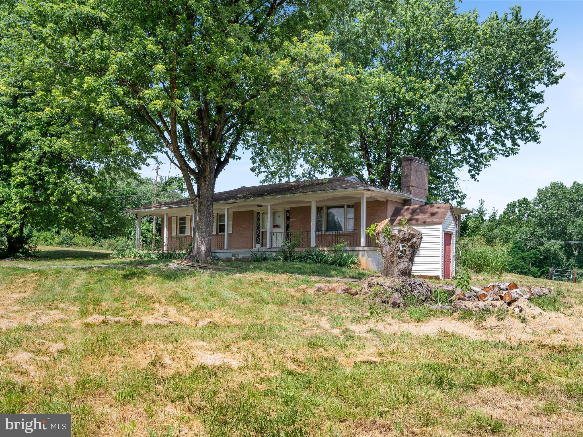 WALNUT GROVE - Residential