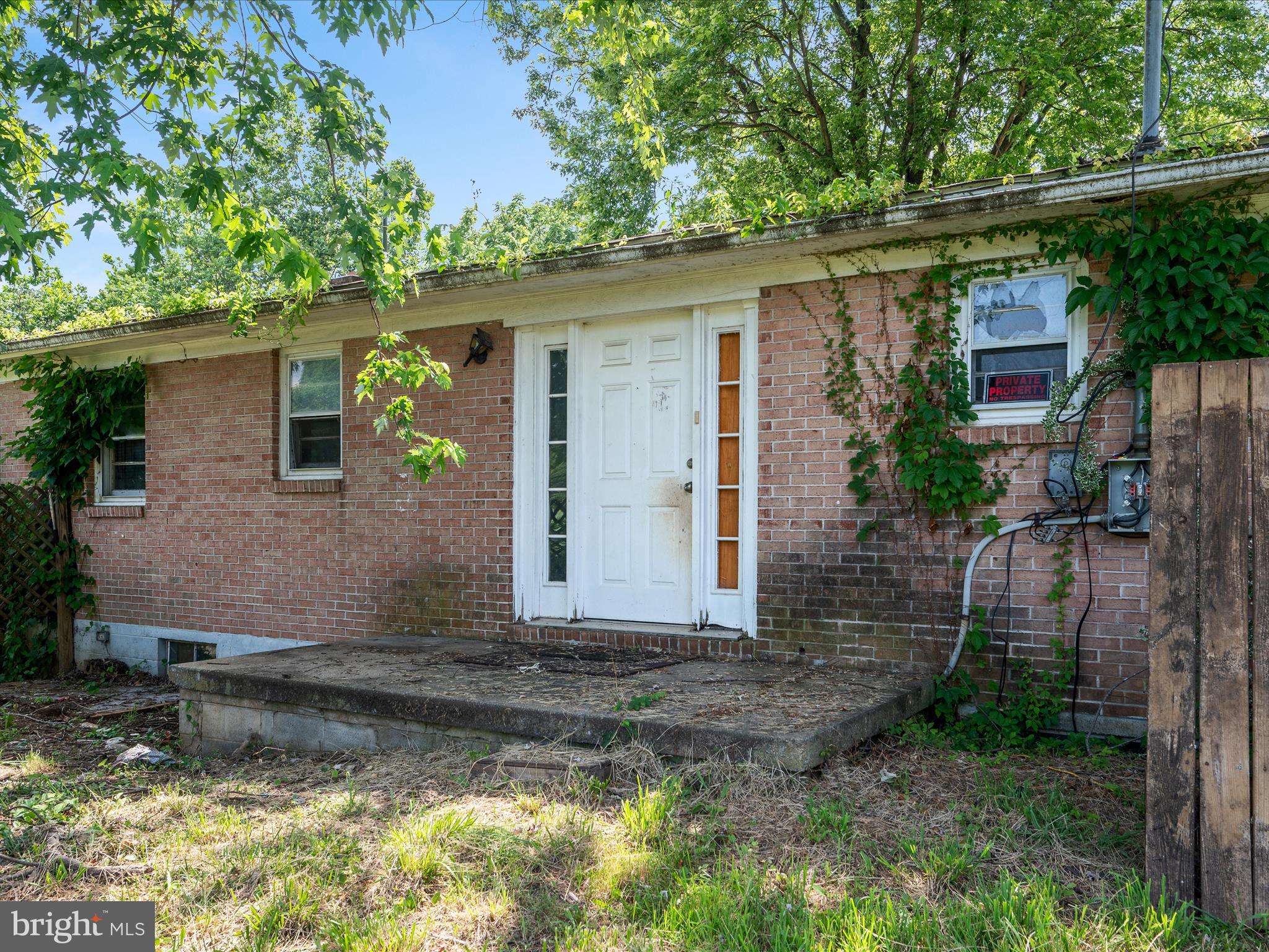 WALNUT GROVE - Residential