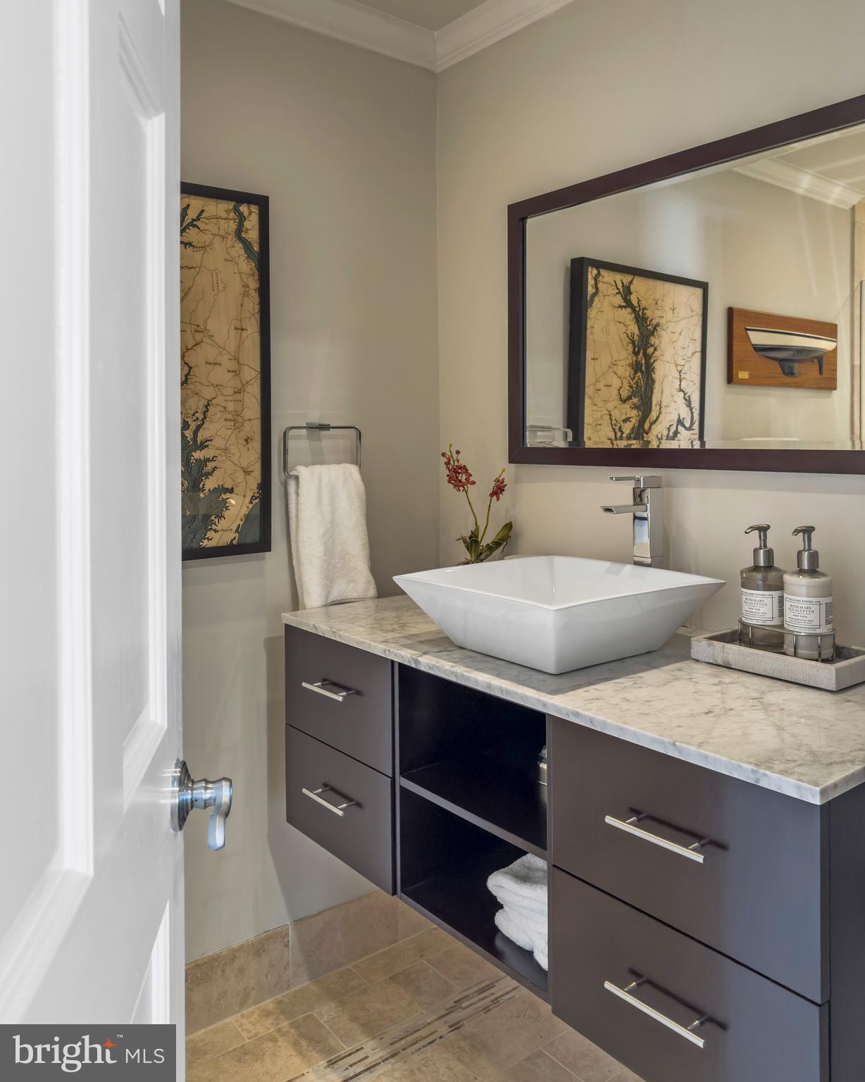 CHESAPEAKE HARBOUR - Residential