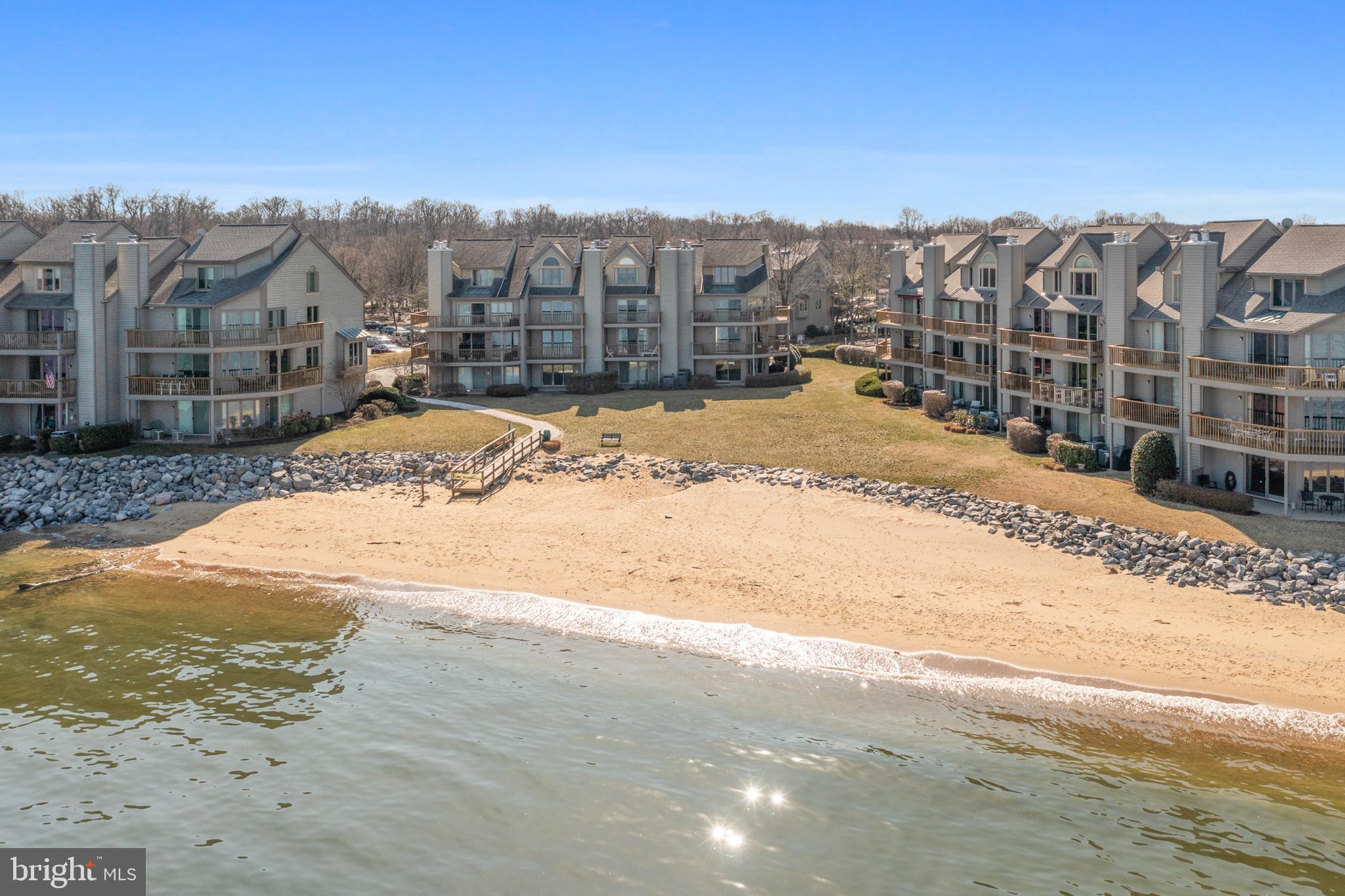 CHESAPEAKE HARBOUR - Residential