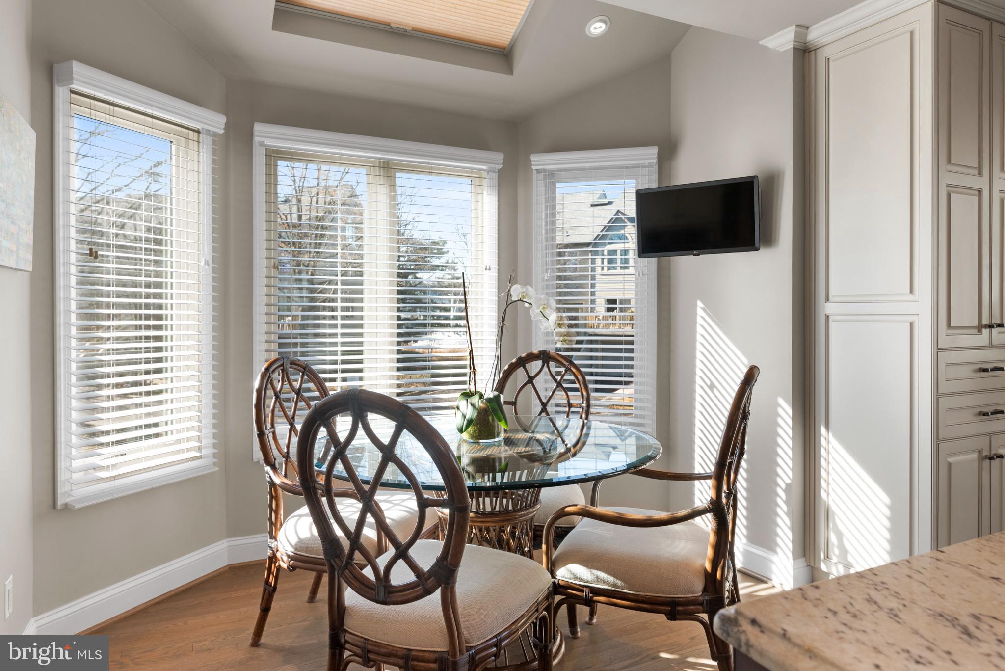 CHESAPEAKE HARBOUR - Residential