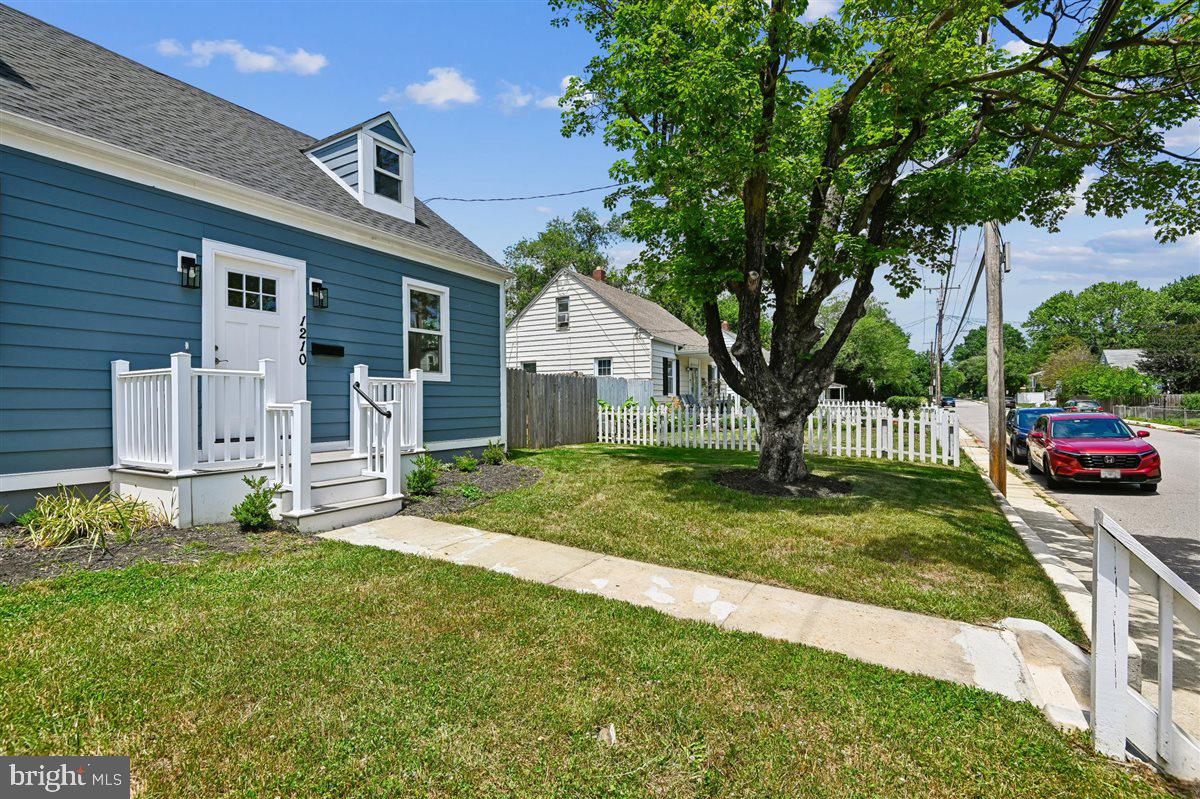 EASTPORT - Residential