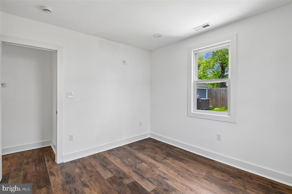 EASTPORT - Residential
