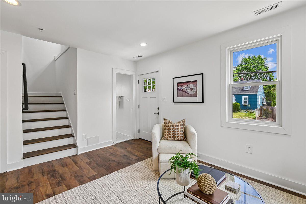 EASTPORT - Residential