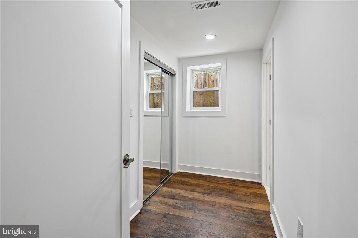 EASTPORT - Residential
