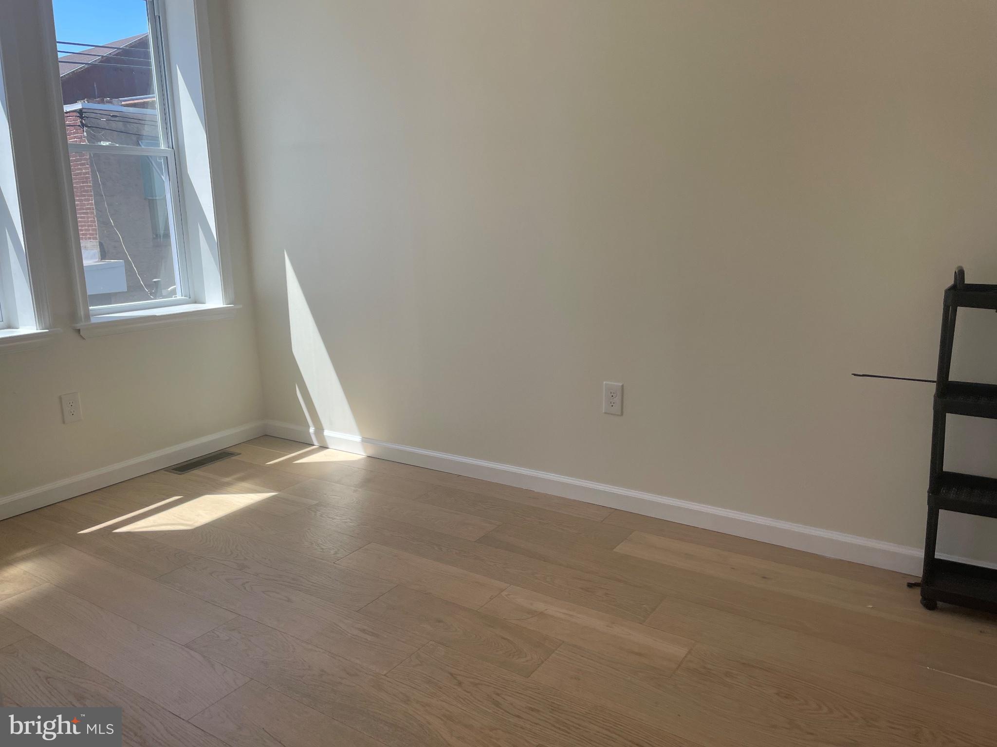GRAYS FERRY - Residential