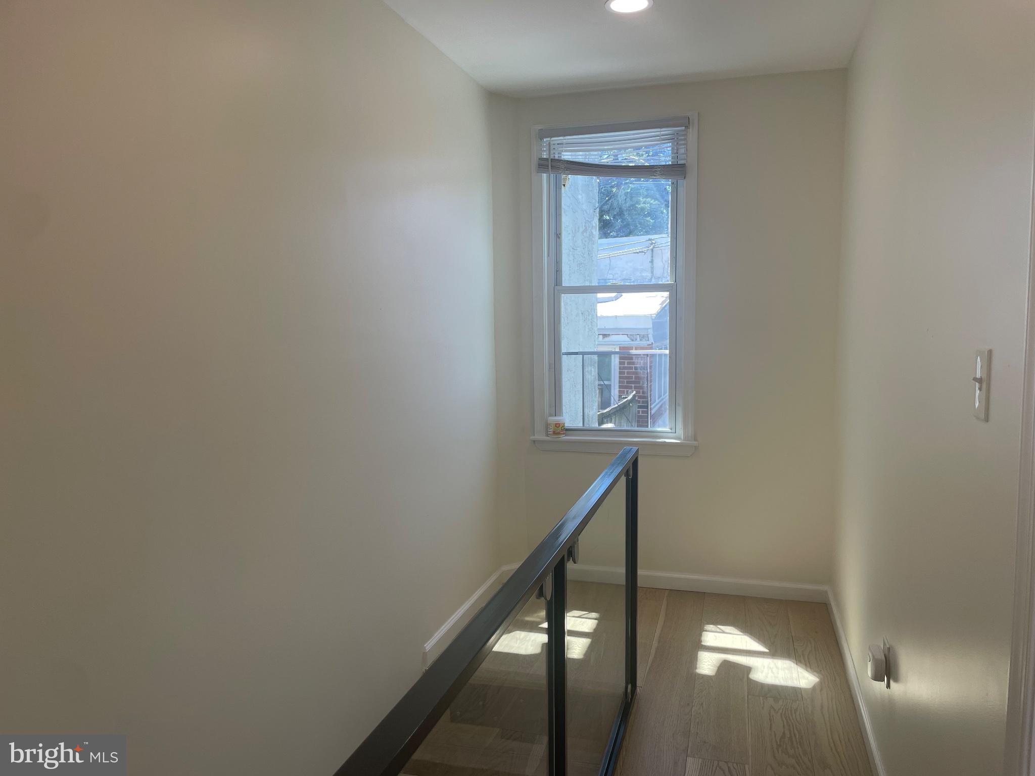 GRAYS FERRY - Residential