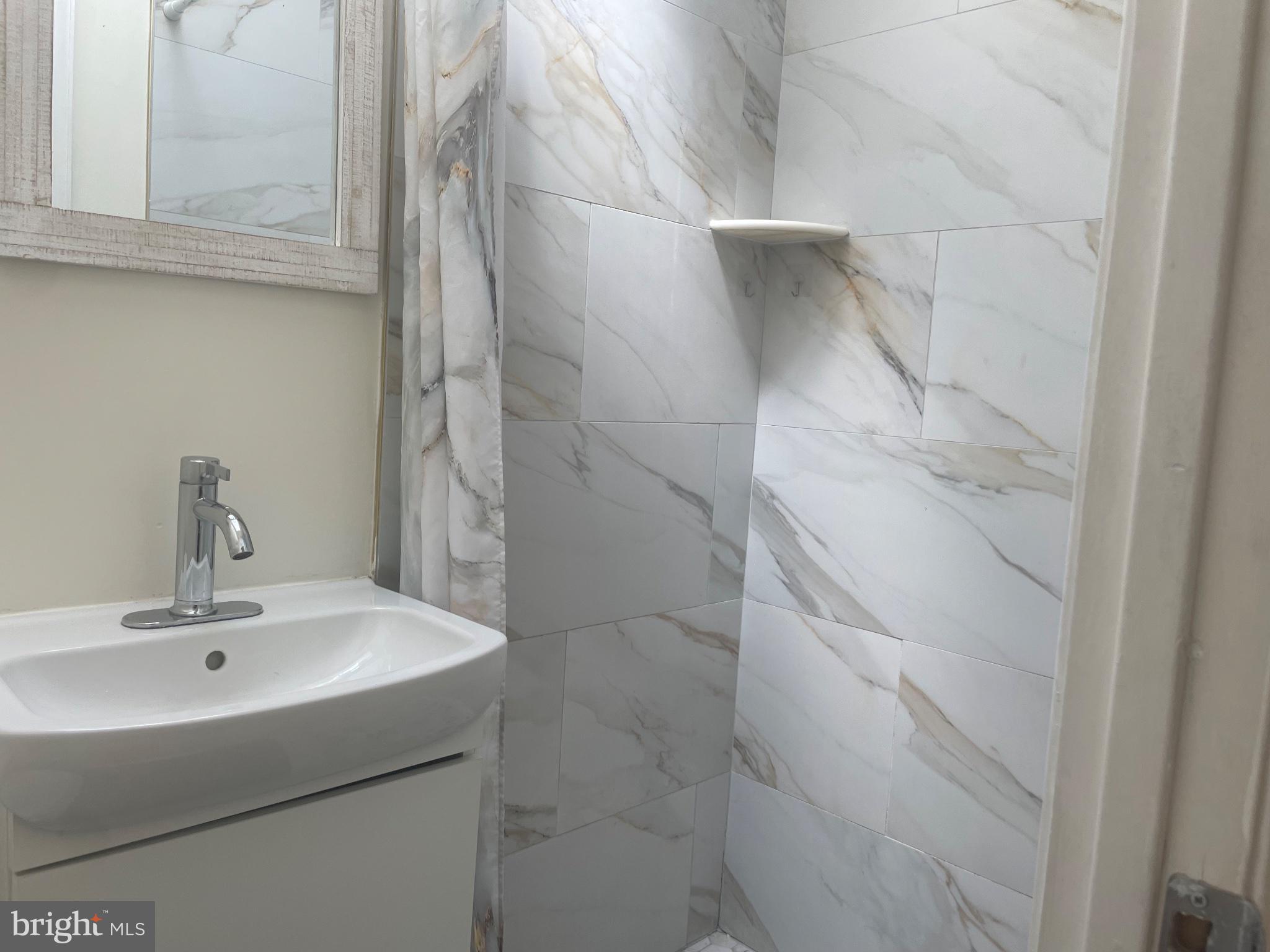 GRAYS FERRY - Residential
