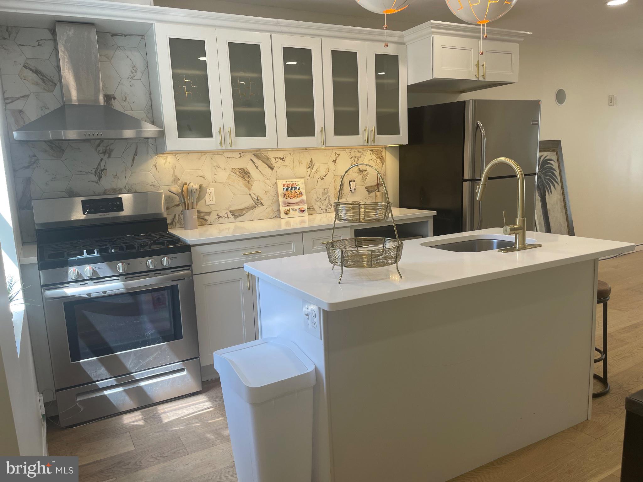 GRAYS FERRY - Residential