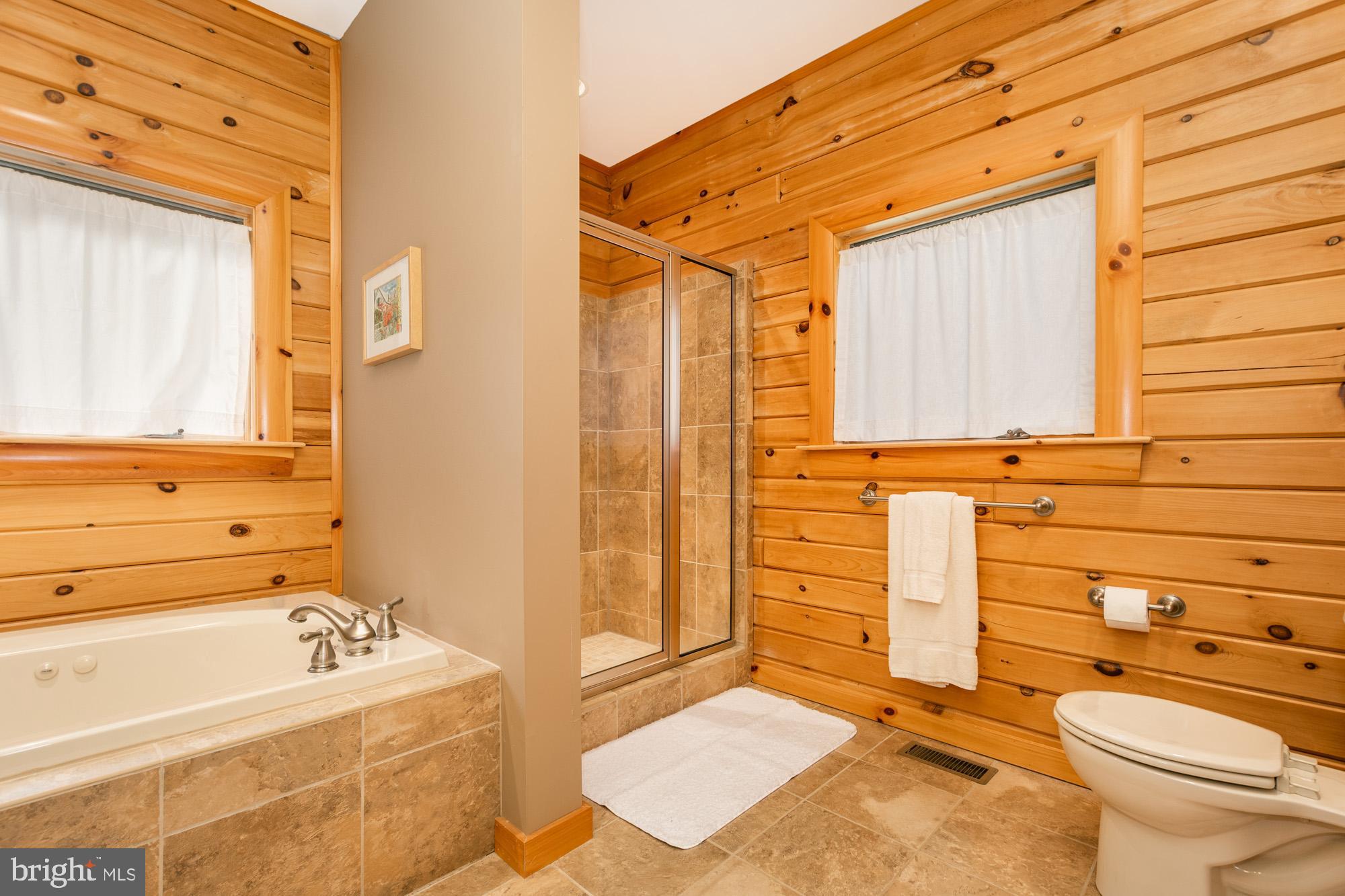 NORTH GLADE COVE - Residential