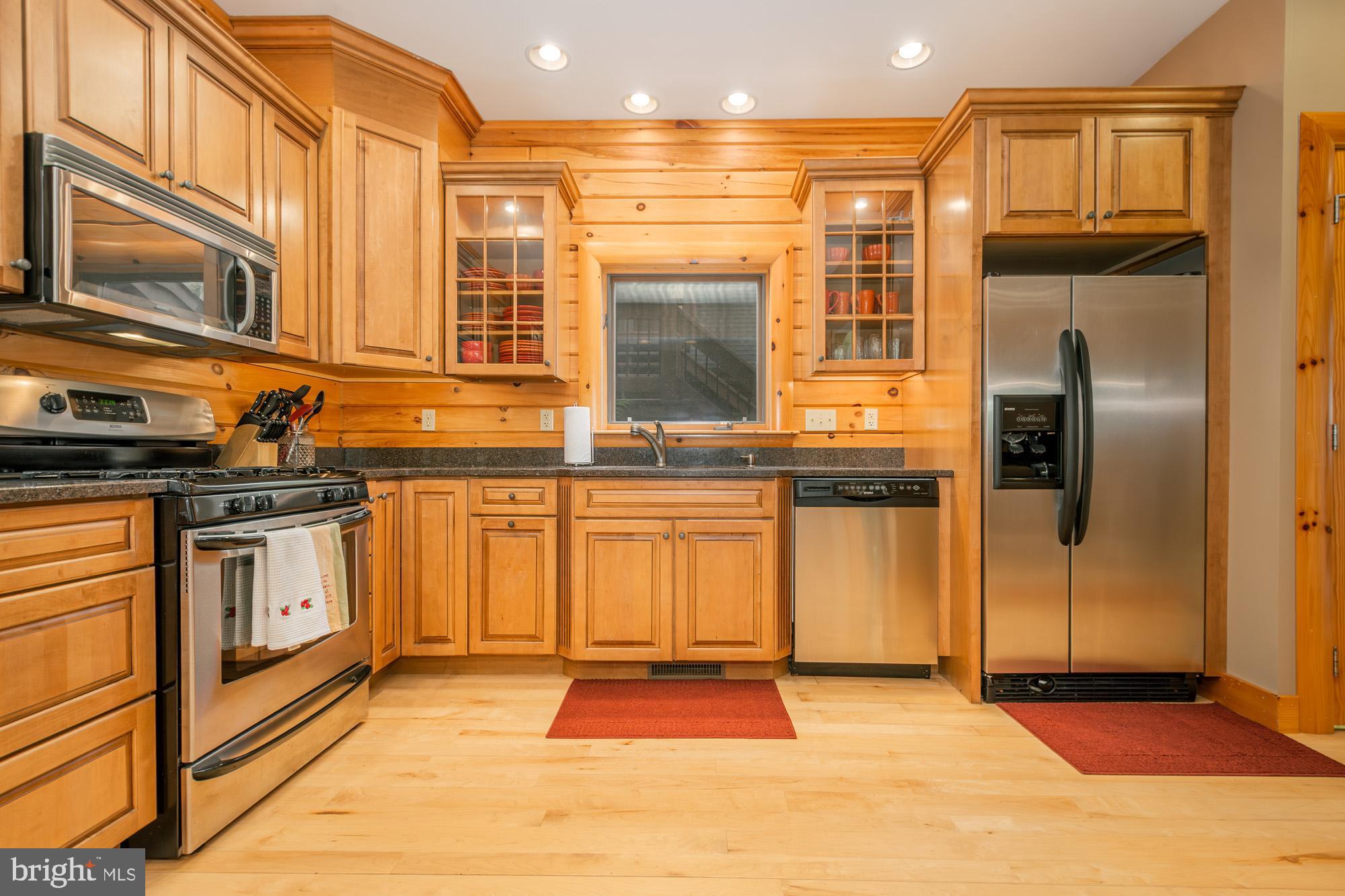 NORTH GLADE COVE - Residential