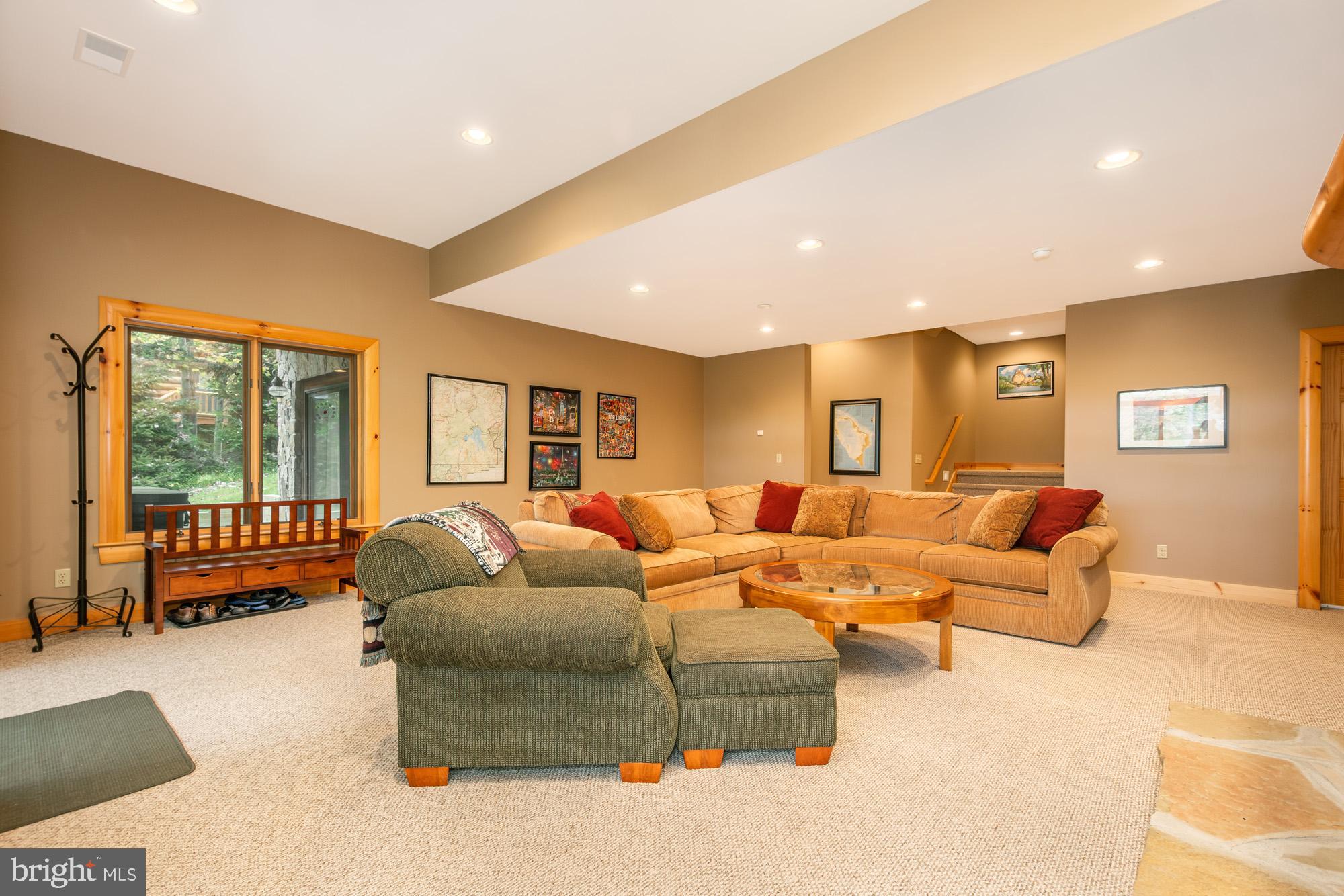 NORTH GLADE COVE - Residential