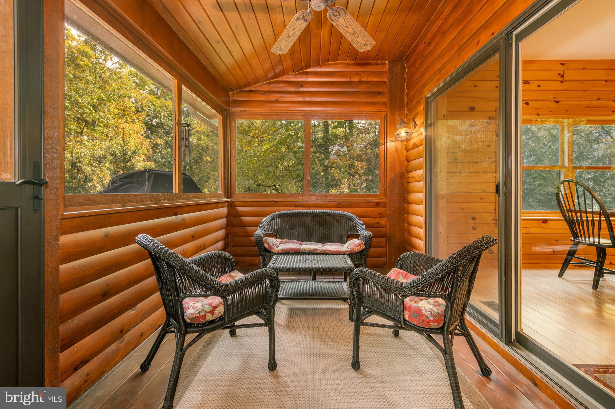 NORTH GLADE COVE - Residential