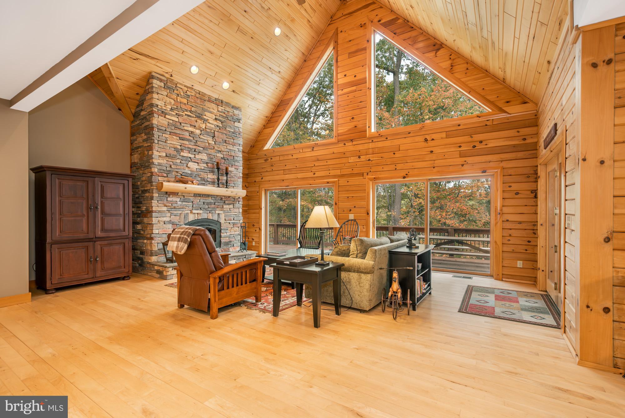 NORTH GLADE COVE - Residential