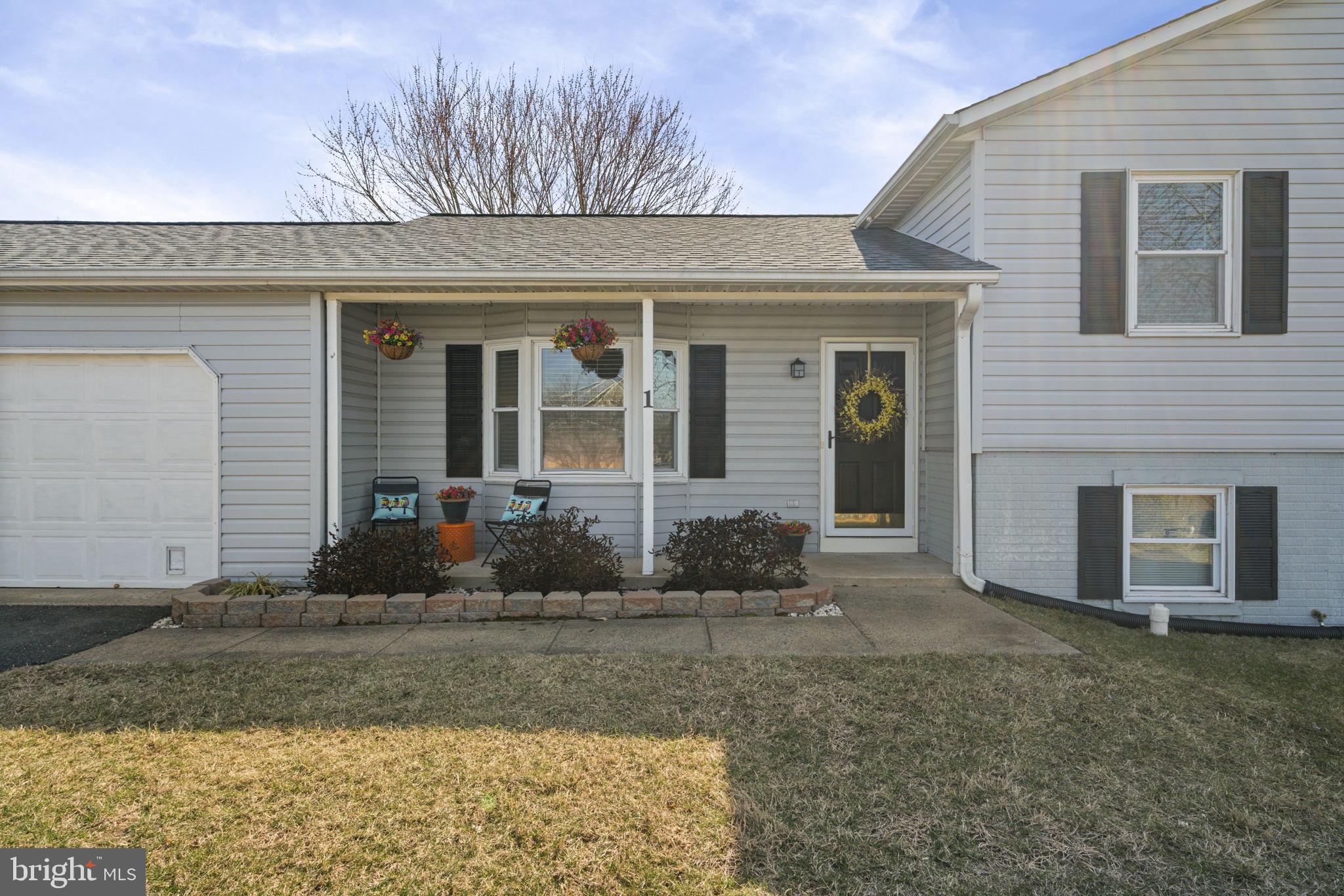VISTA WOODS - Residential