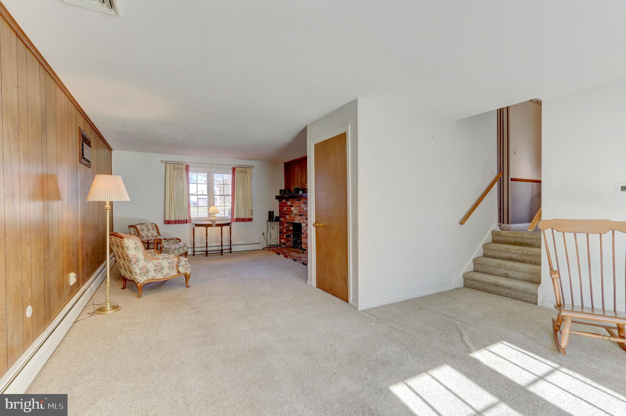 TOWER HILL - Residential