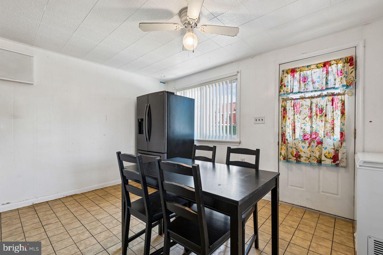 EASTWOOD - Residential