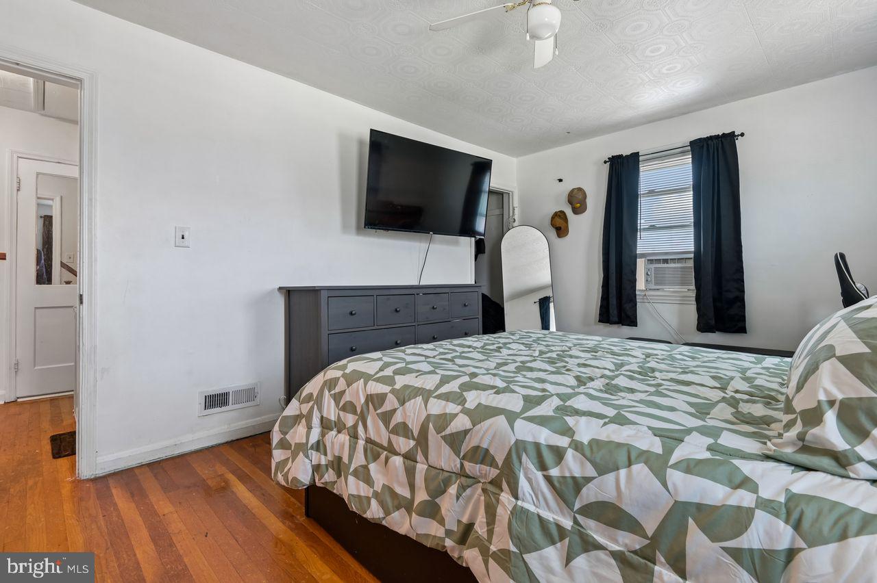 EASTWOOD - Residential