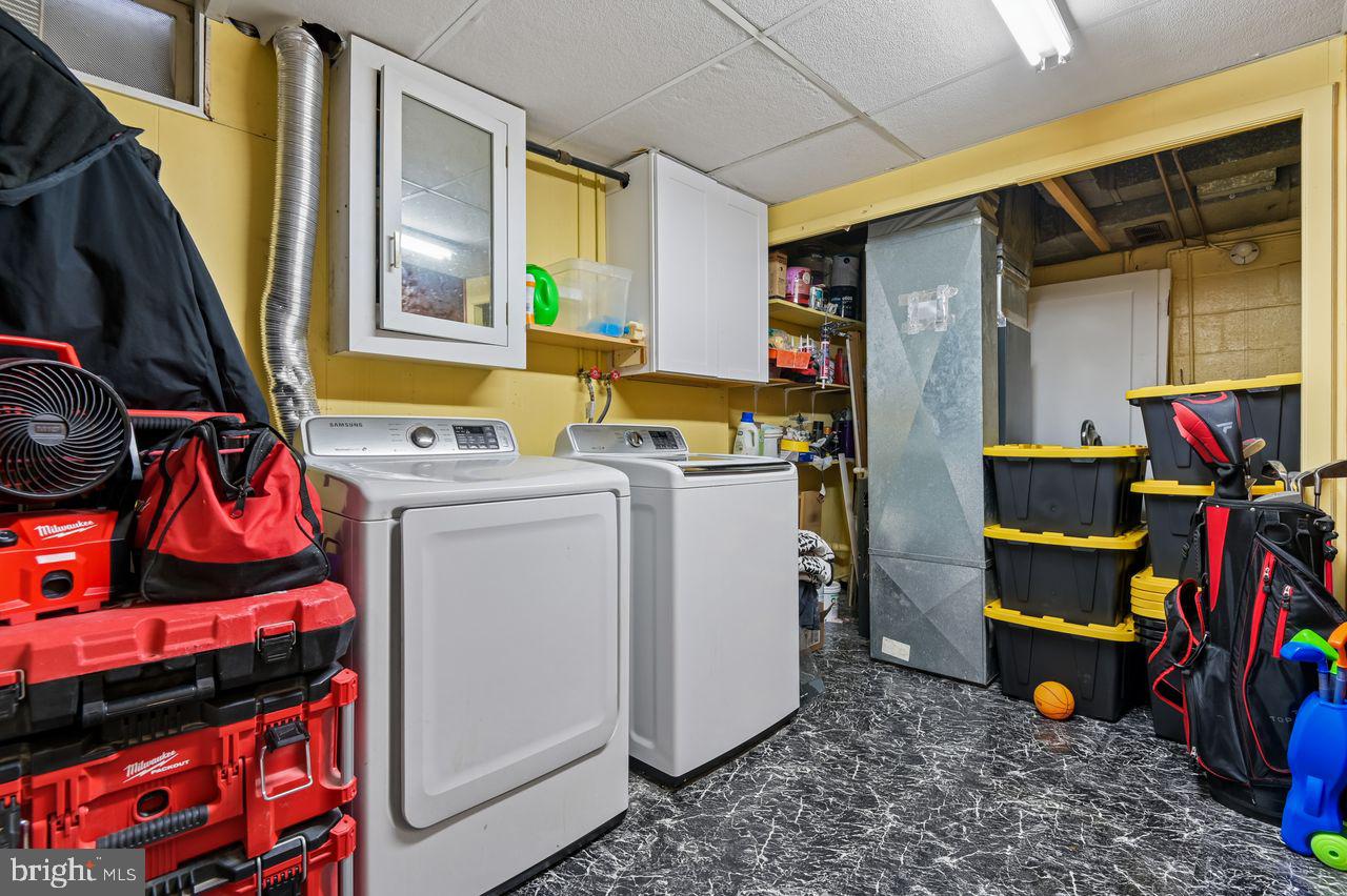 EASTWOOD - Residential
