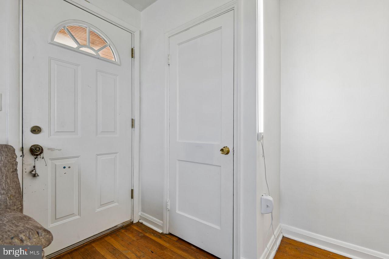 EASTWOOD - Residential