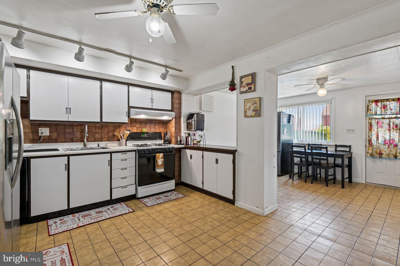 EASTWOOD - Residential