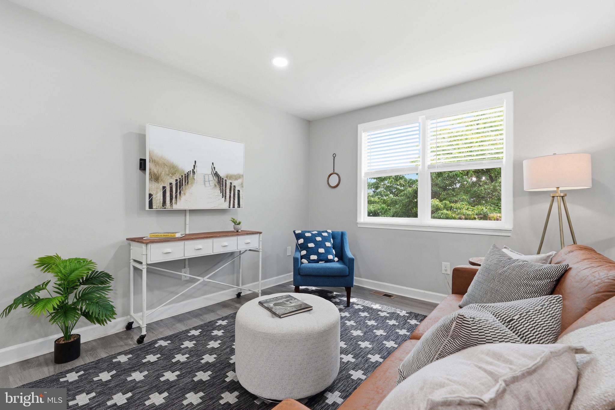 EAST PARK VILLAGE - Residential