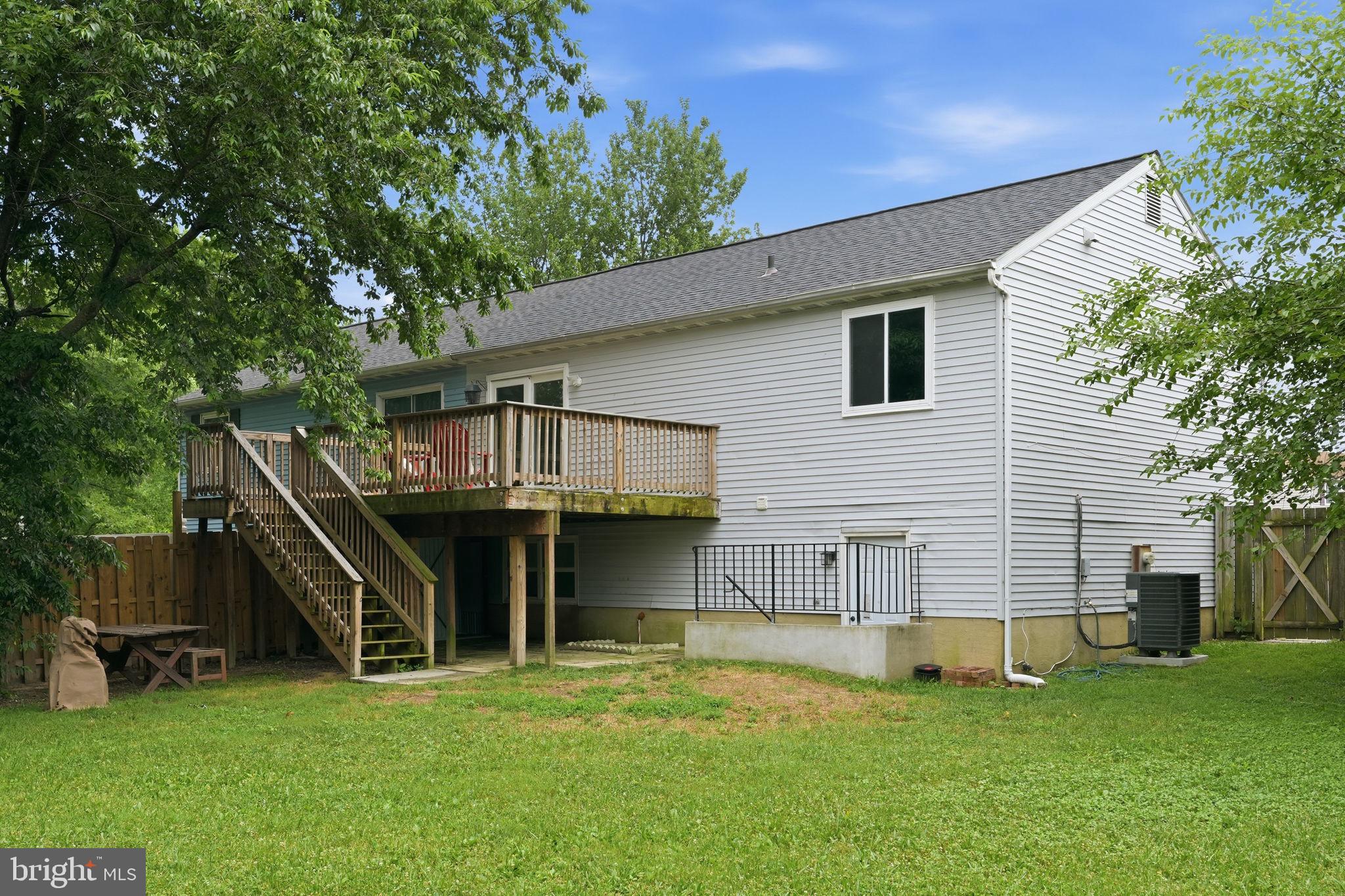 EAST PARK VILLAGE - Residential