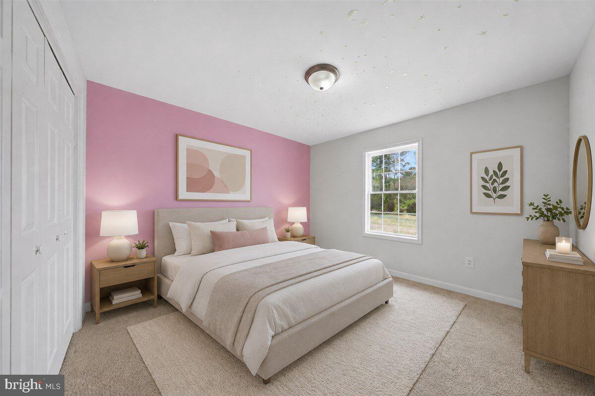 FOREST KNOLL ESTATES - Residential