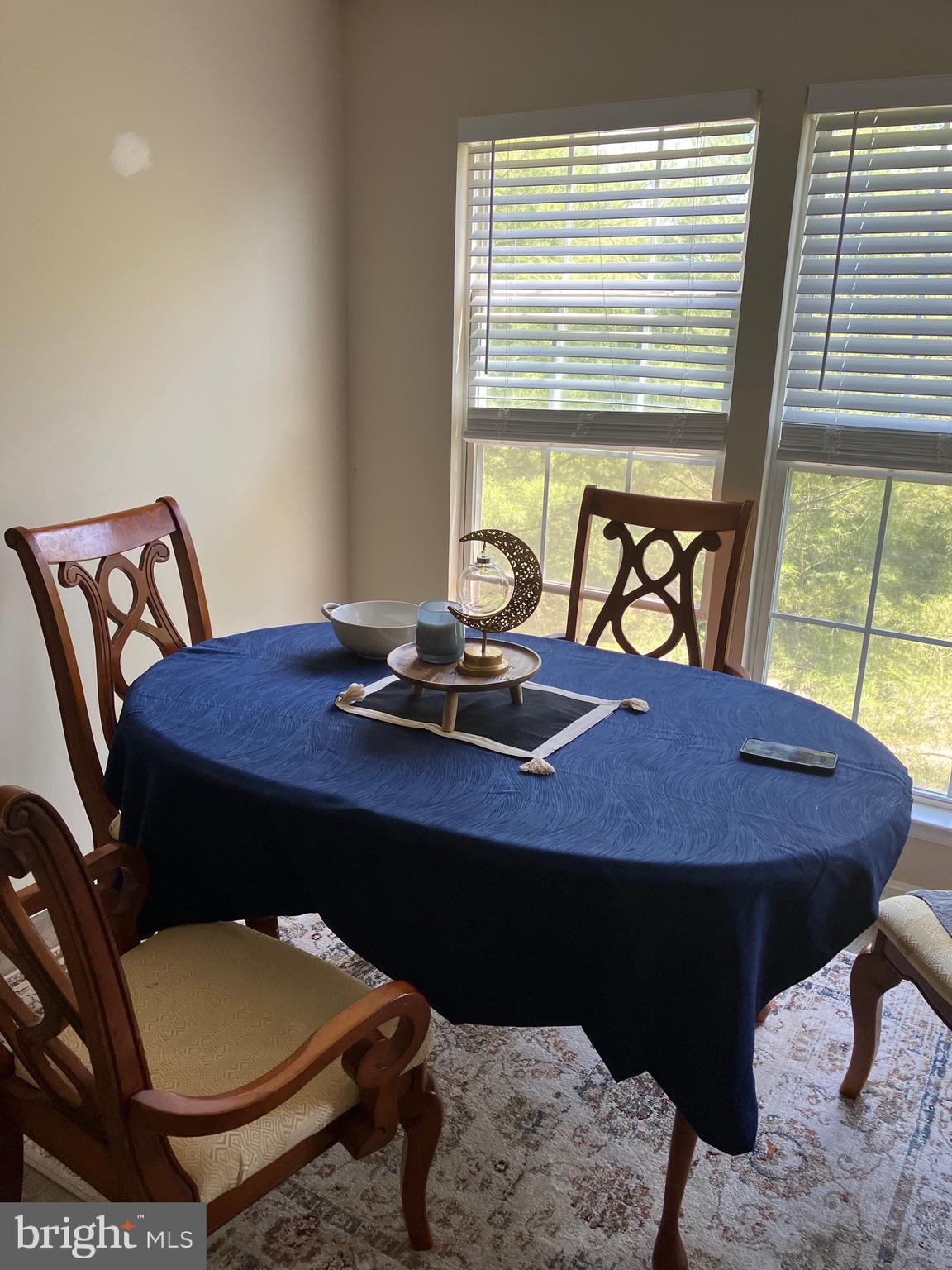 RUSSETT - Residential