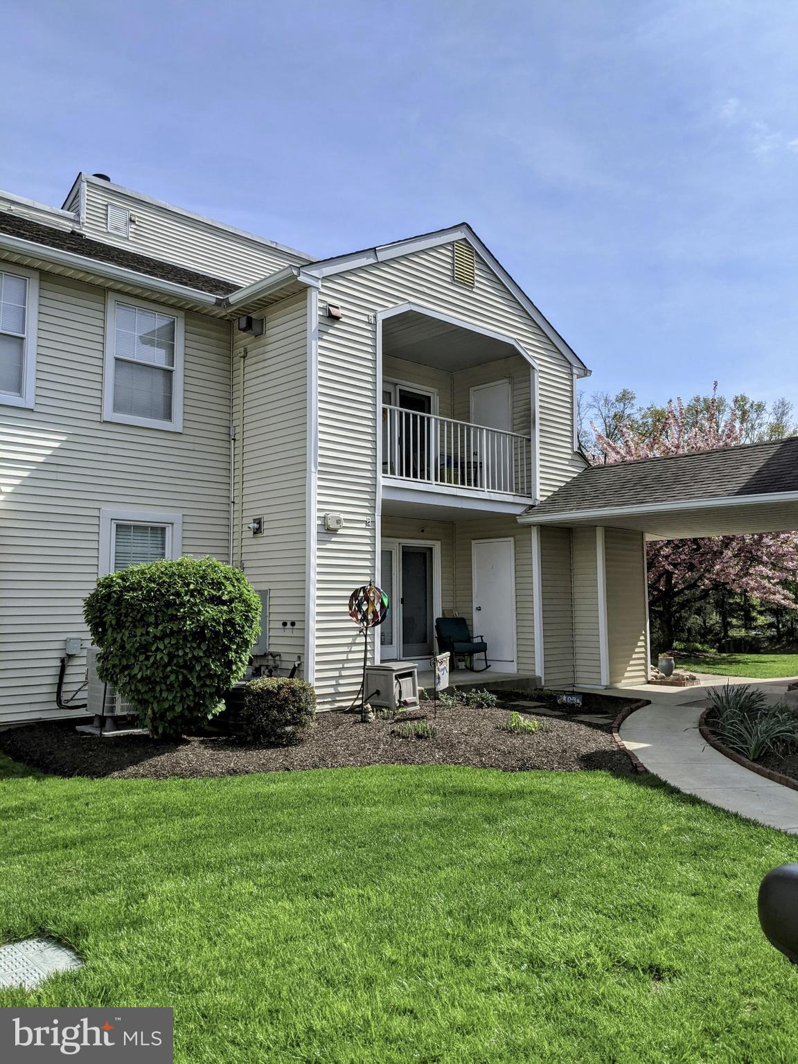 STEAMBOAT STATION - Residential