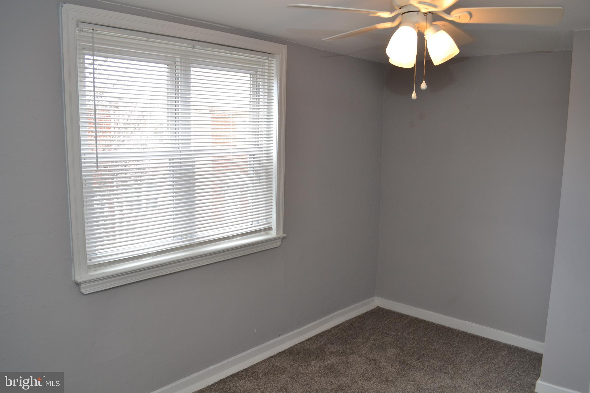 PORT RICHMOND - Residential Lease
