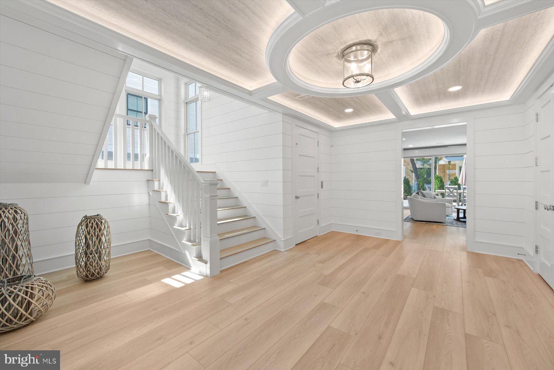 SUSSEX SHORES - Residential