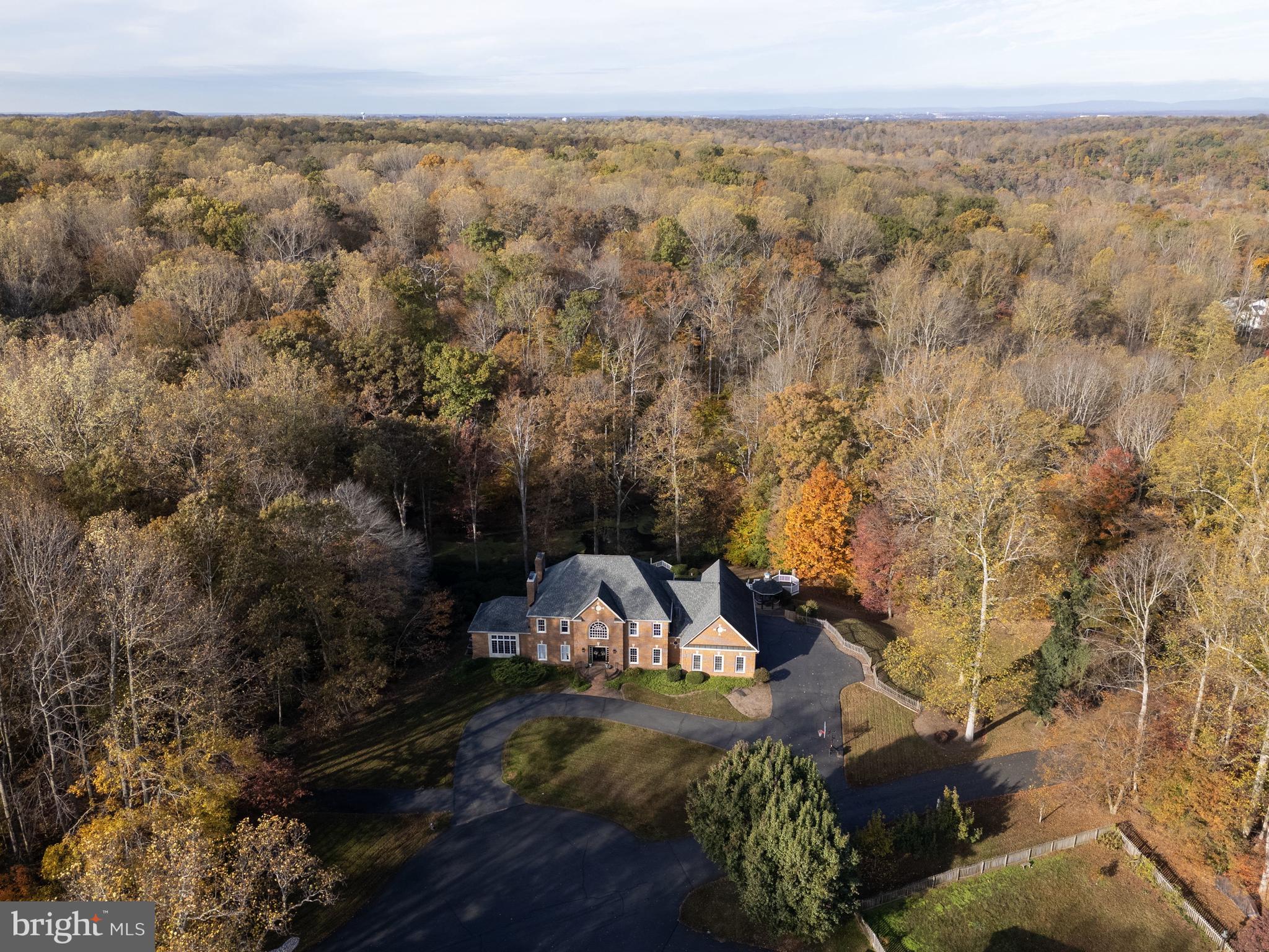 GLENCAIRN - Residential