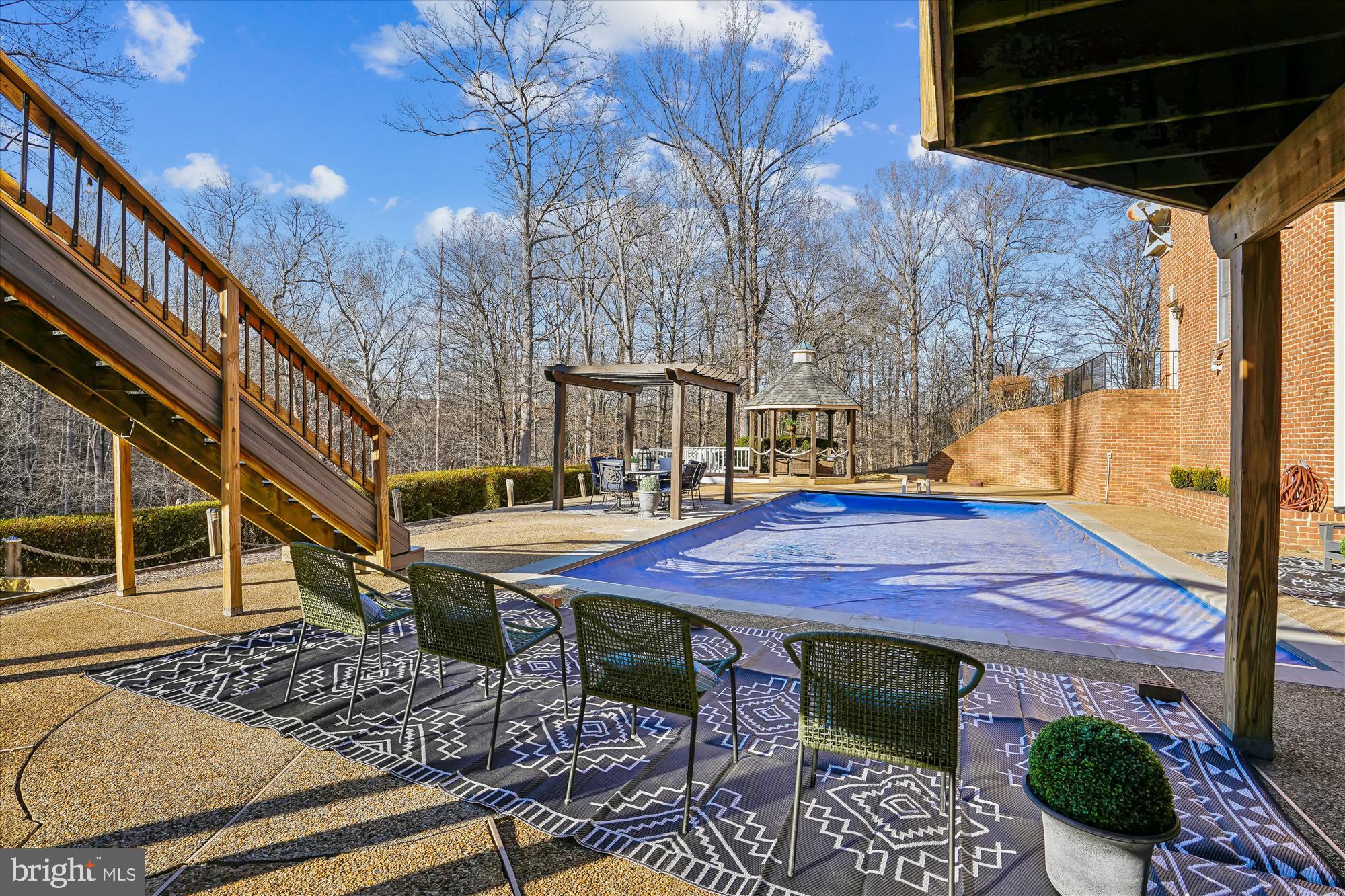 GLENCAIRN - Residential