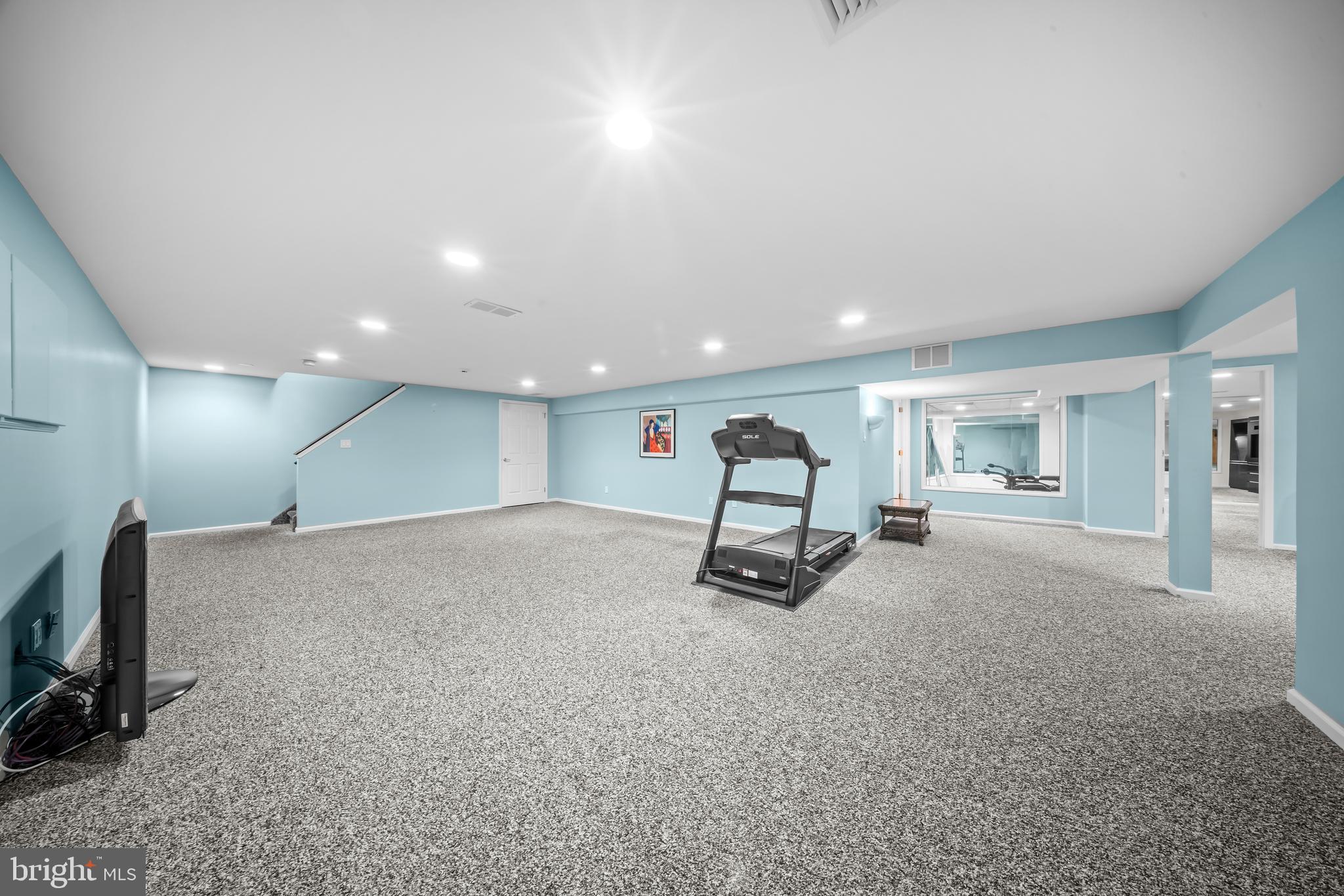 HUNTINGDON VALLEY - Residential