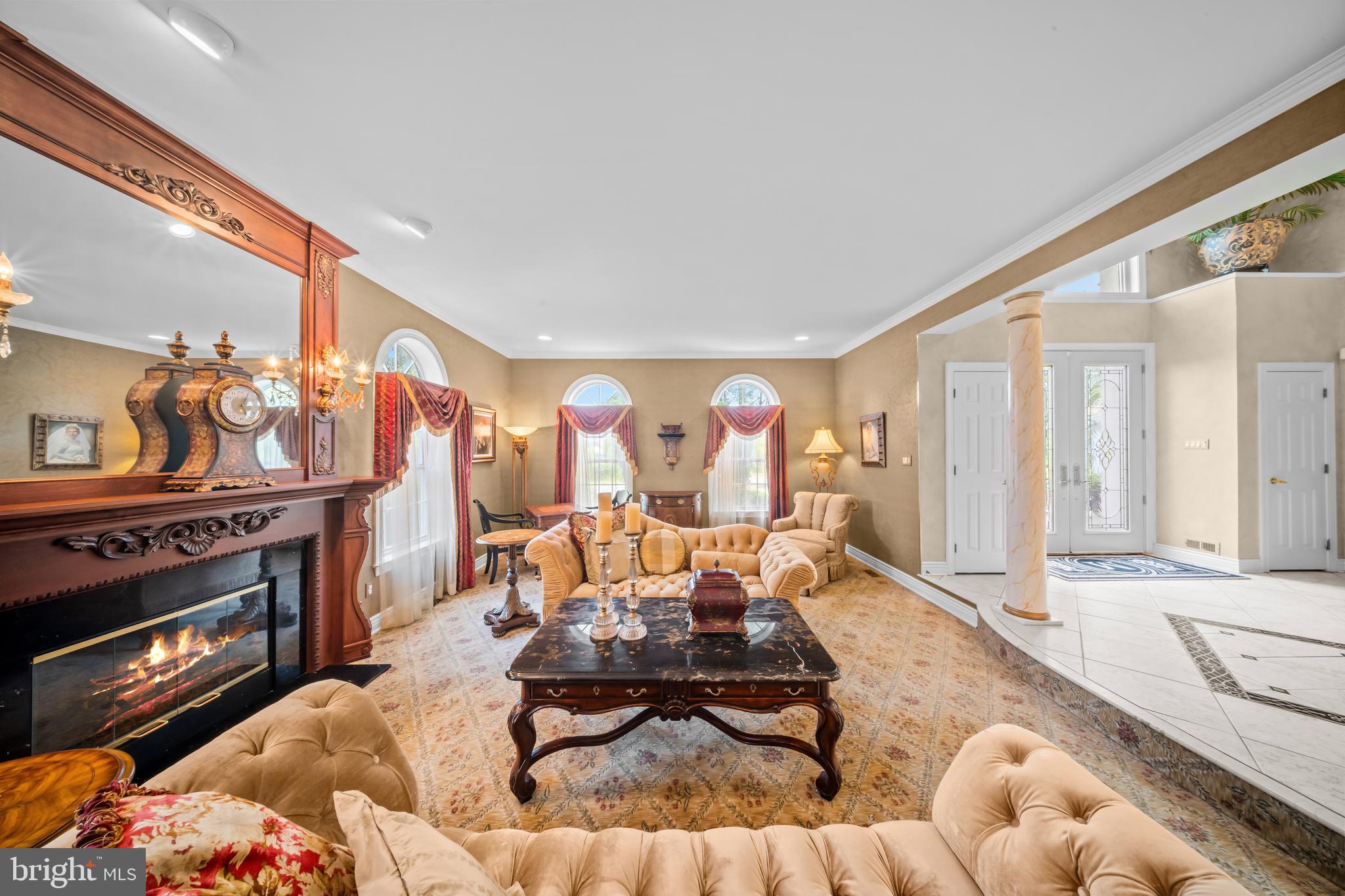 HUNTINGDON VALLEY - Residential