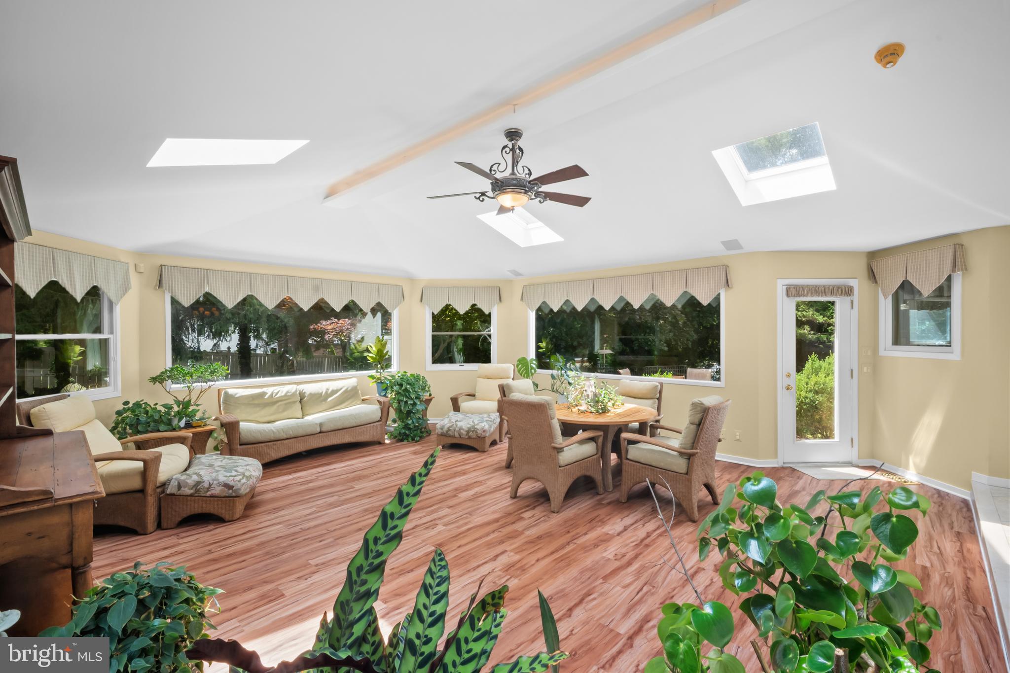 HUNTINGDON VALLEY - Residential