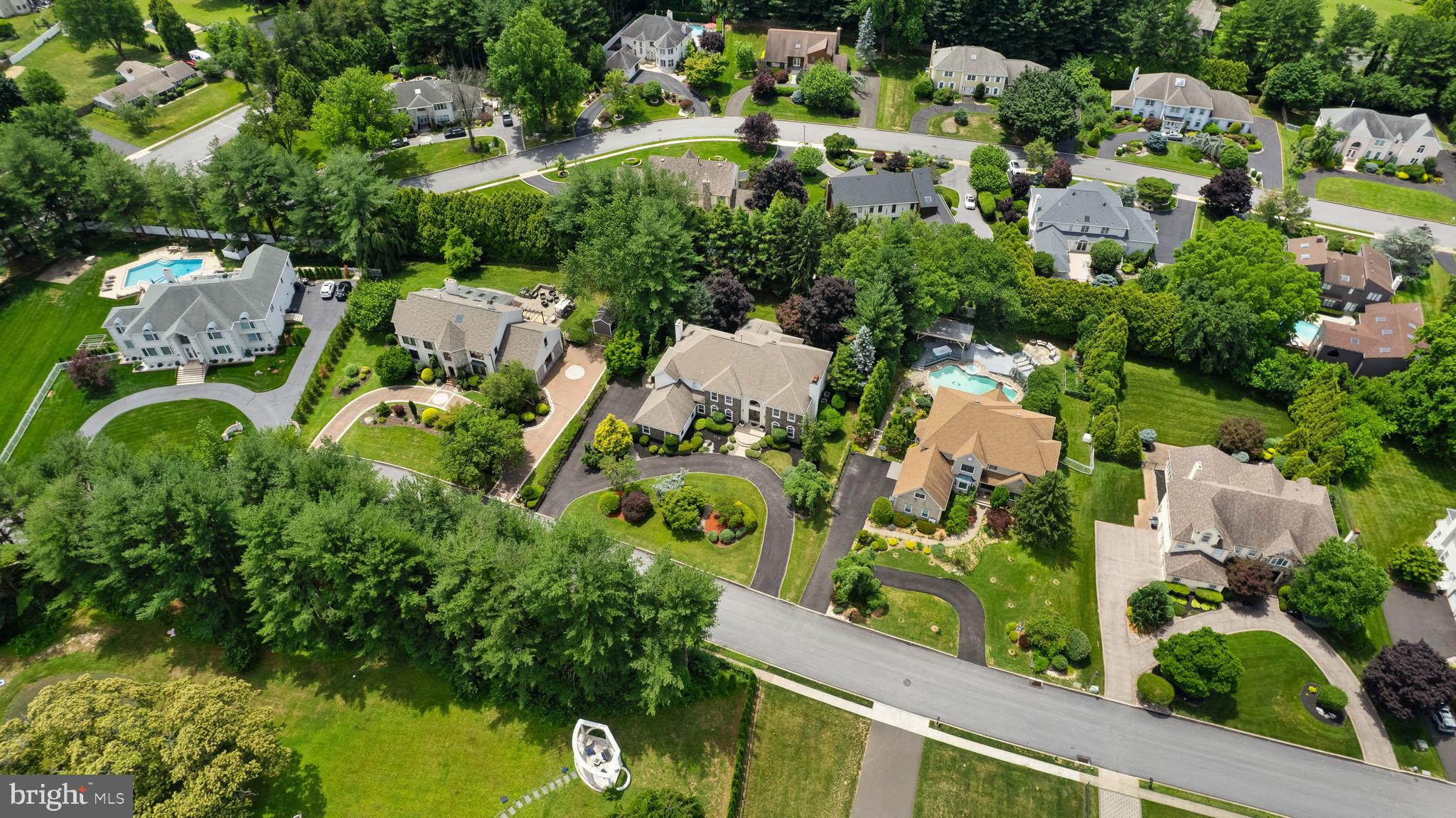 HUNTINGDON VALLEY - Residential
