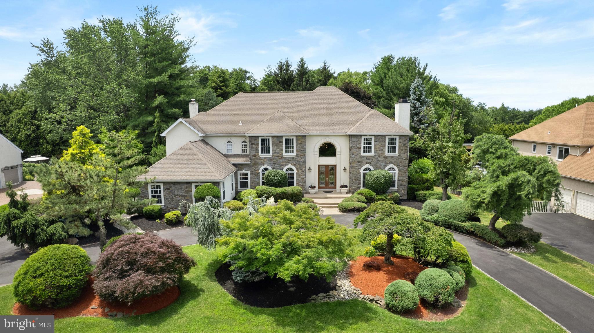HUNTINGDON VALLEY - Residential