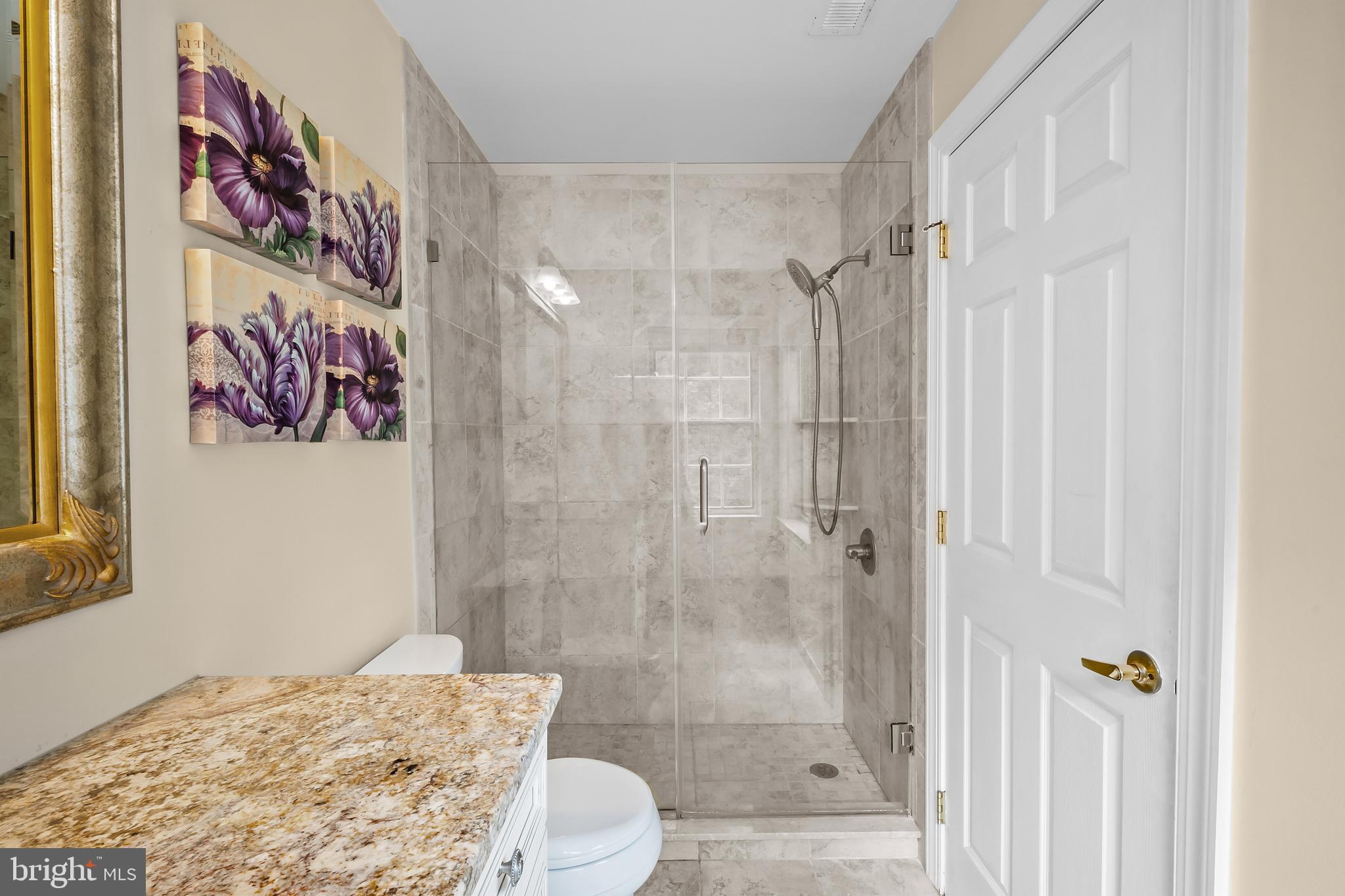 HUNTINGDON VALLEY - Residential