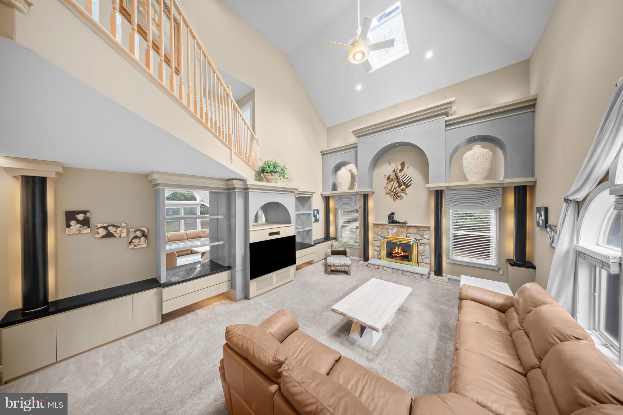 HUNTINGDON VALLEY - Residential