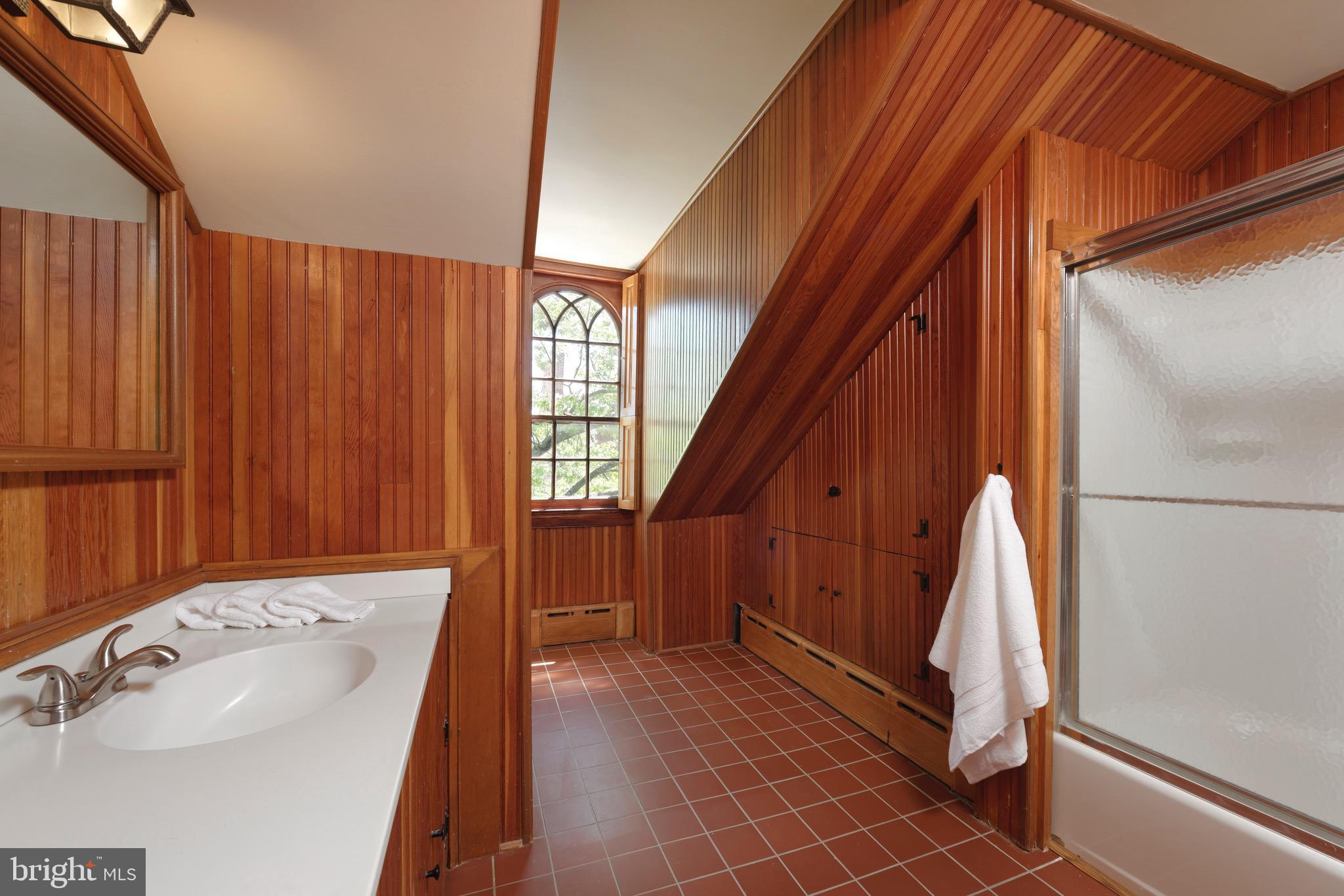 OLD TOWN ALEXANDRIA - Residential